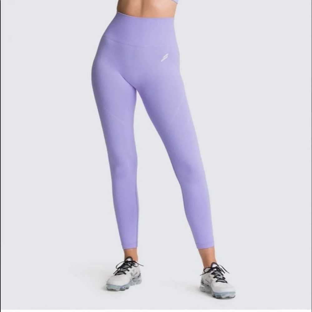Seamless lavender leggings - NWT!